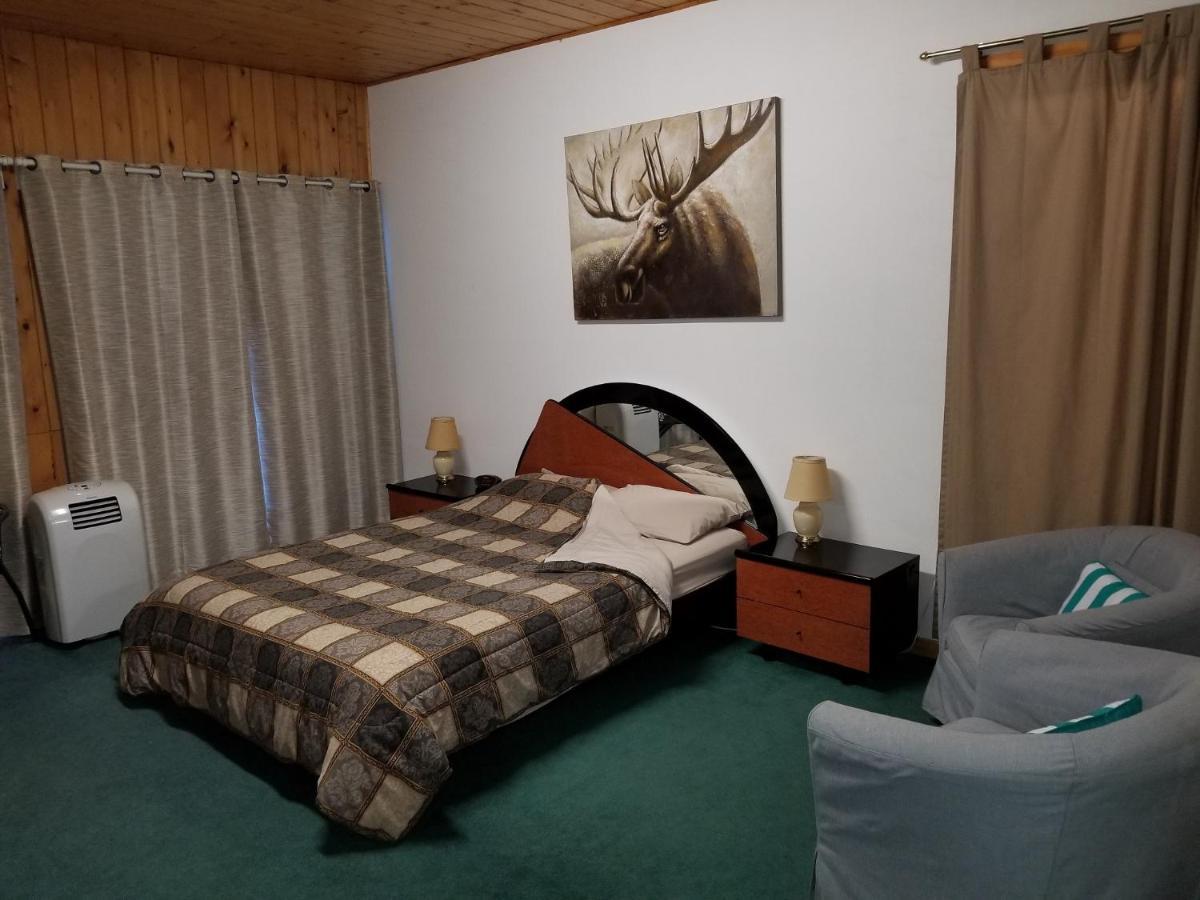 All Star Resort Madawaska Екстериор снимка