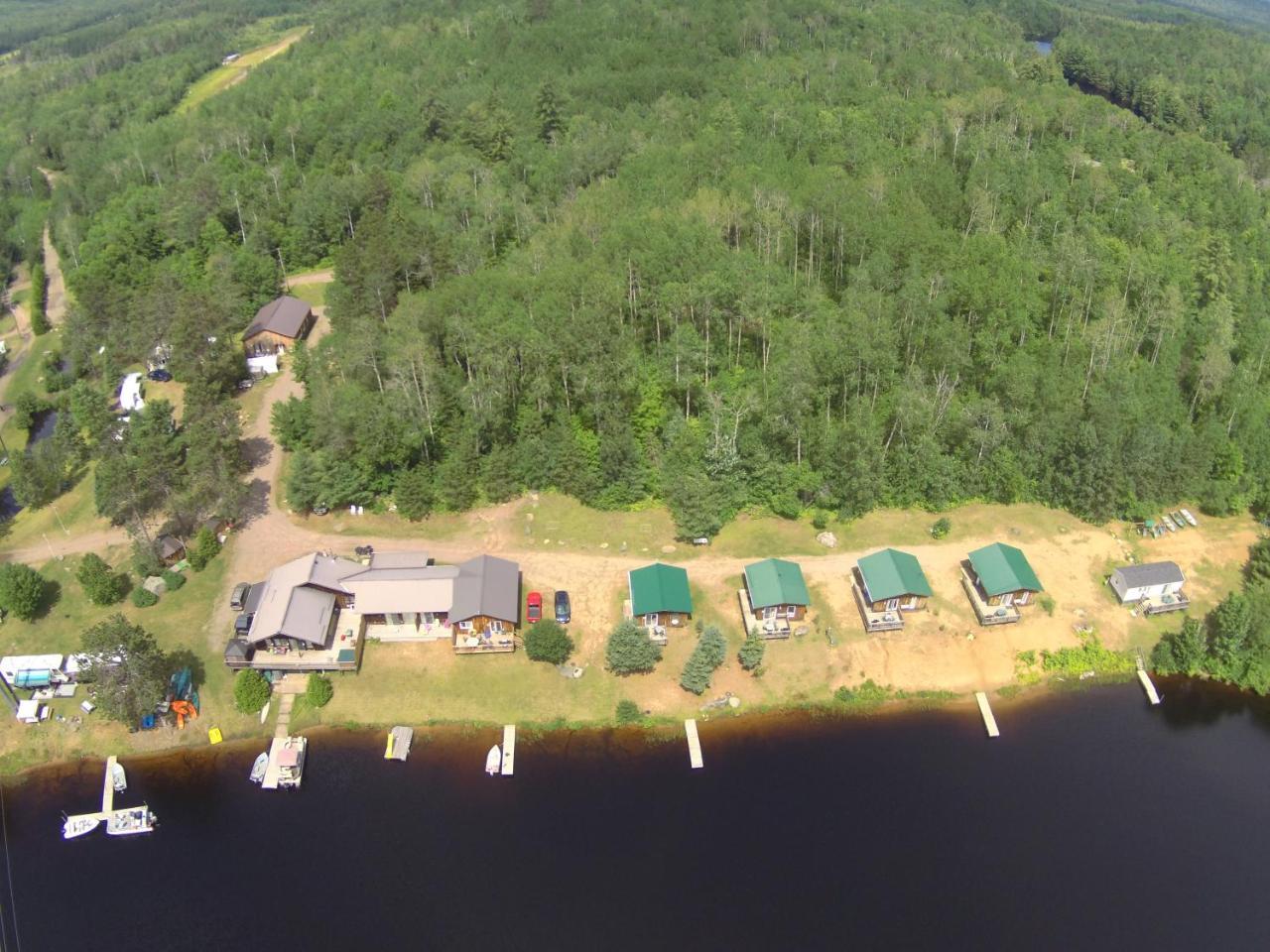 All Star Resort Madawaska Екстериор снимка