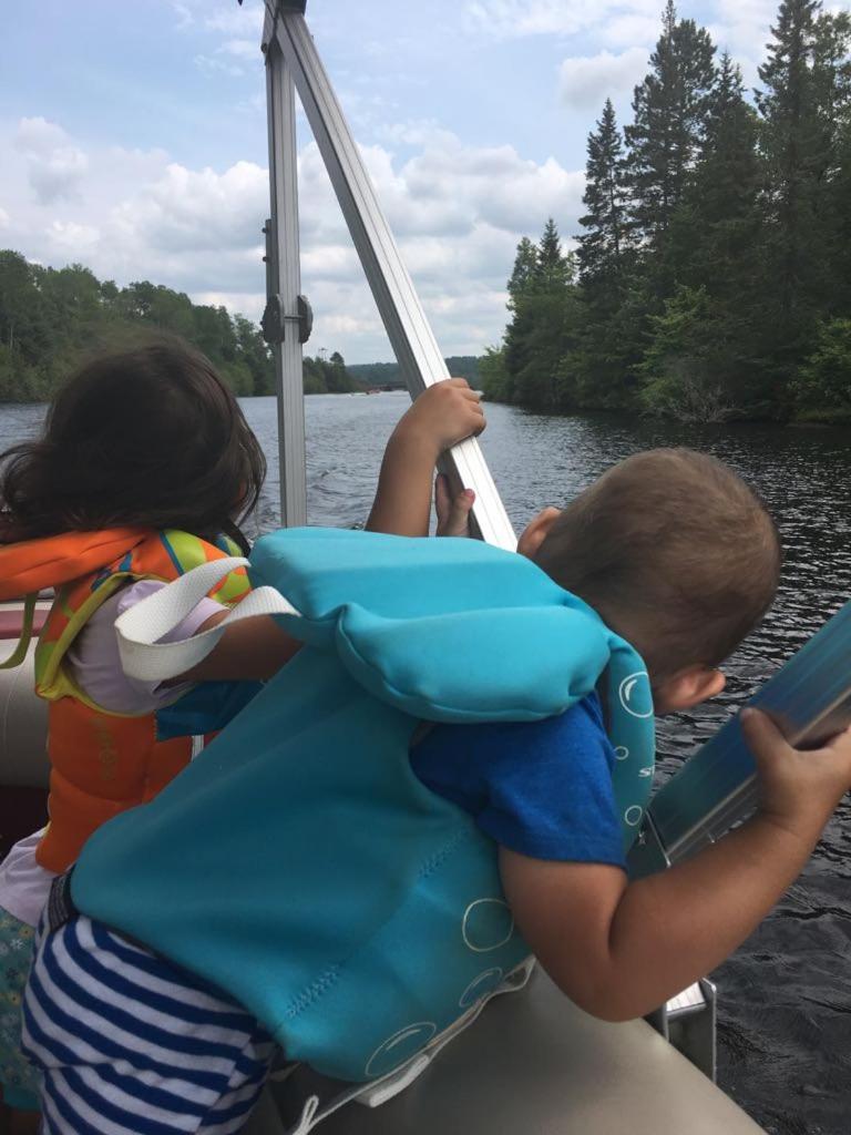 All Star Resort Madawaska Екстериор снимка