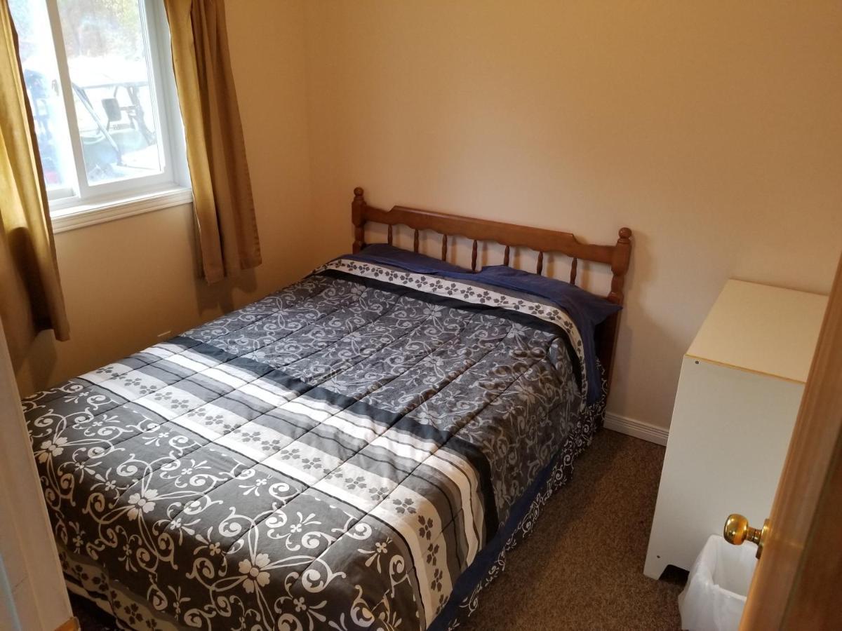 All Star Resort Madawaska Екстериор снимка